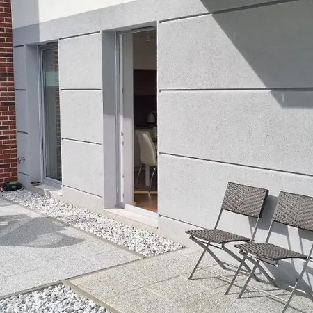 Apartament 3-pokojowy Z Tarasem アパート *